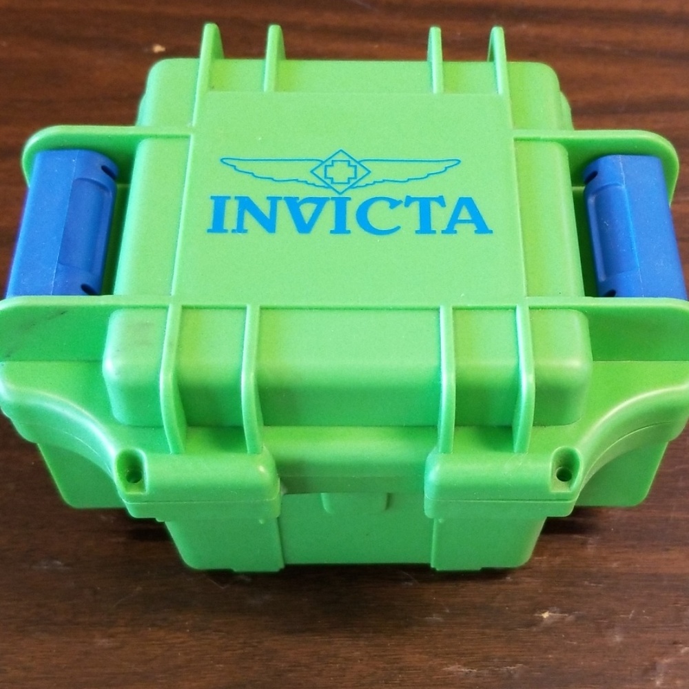 Invicta Diver Case